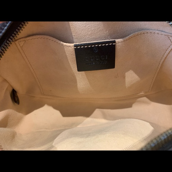 Gucci Mini Marmont Crossbody bag - Picture 7 of 16